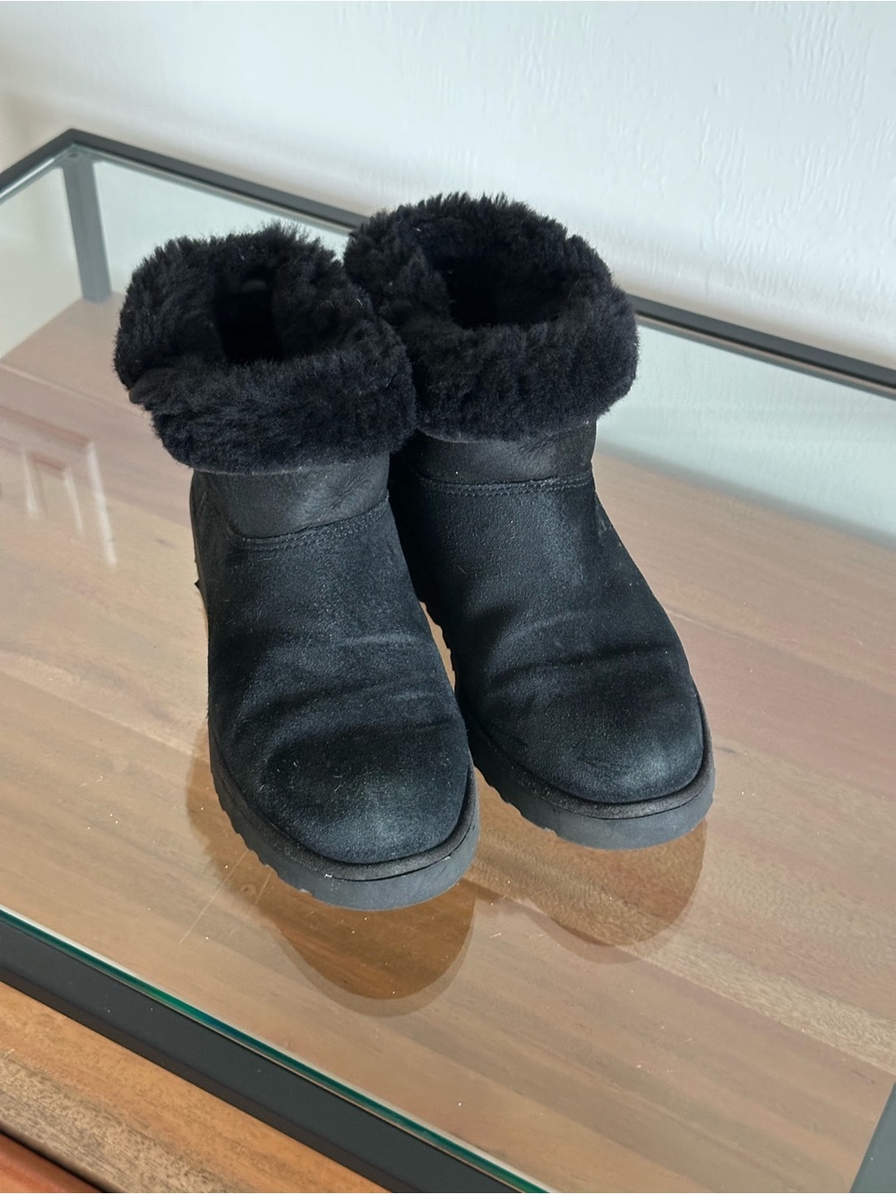 UGG Kristin Classic Slim Mini Boots Black Suede Size 6.5 - Picture 9 of 12